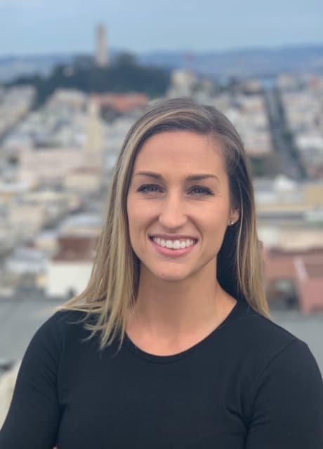 Nikole Mackenzie headshot