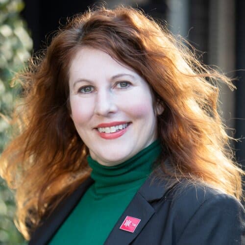 Headshot of Andrea Davis