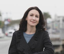 Elaine Pofeldt